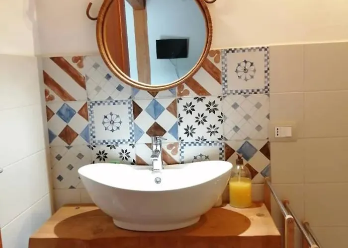 La Perla Di Buffari Ciappina Hébergement de vacances *