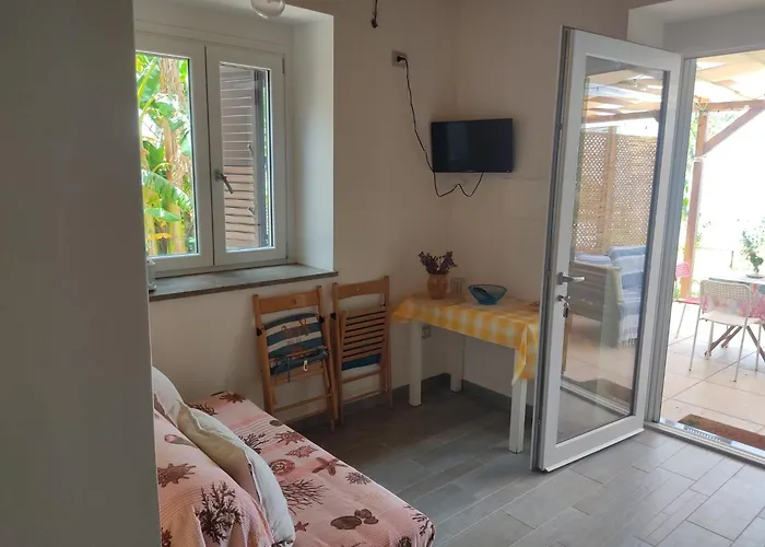 Hébergement de vacances La Perla Di Buffari Ciappina *